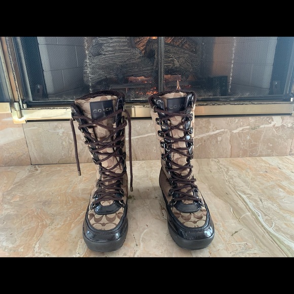 Coach winter boots. Used and in good condition.   7 - Picture 1 of 6